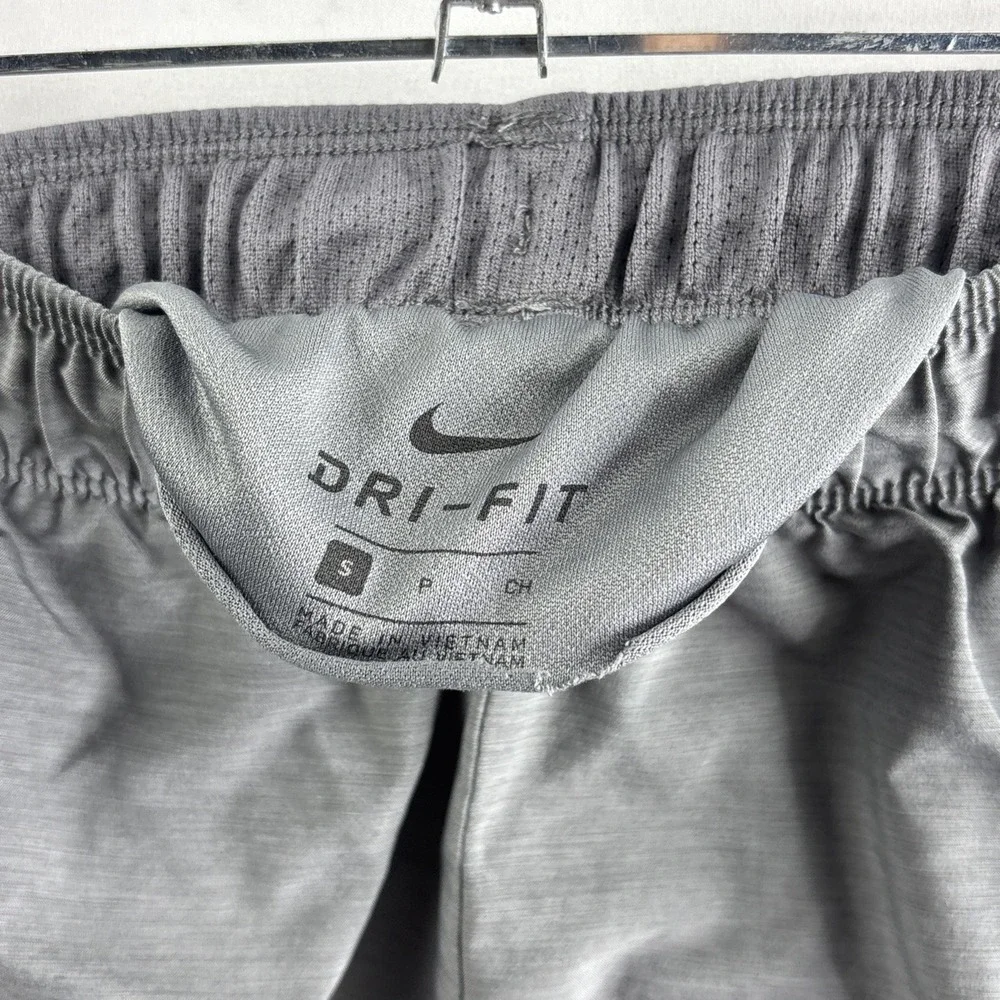Nike Dri-Fit Boys Small Gray (Liner Cut Out) Shorts Athletic School Basketball
